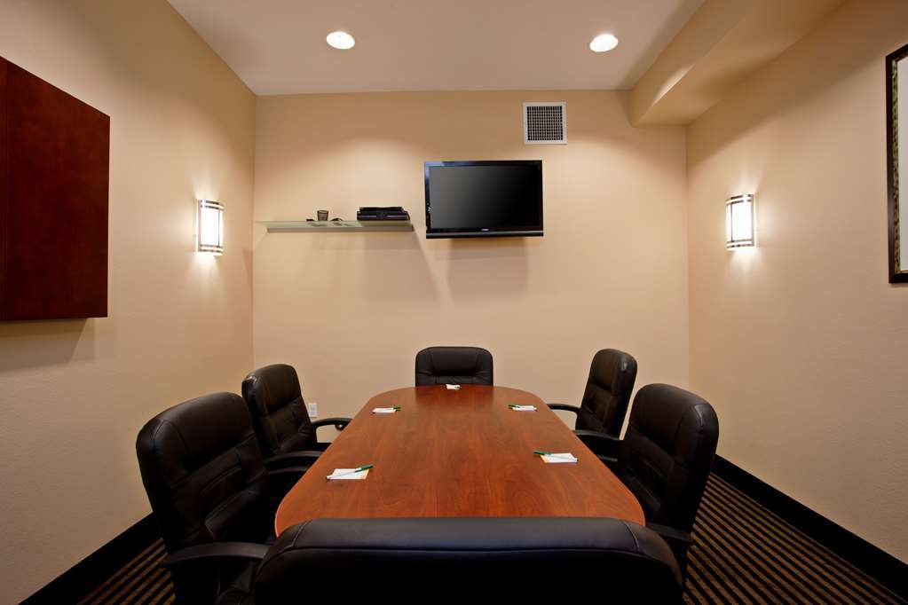 La Quinta By Wyndham Ne Long Beach/Cypress Hawaiian Gardens Fasilitas foto